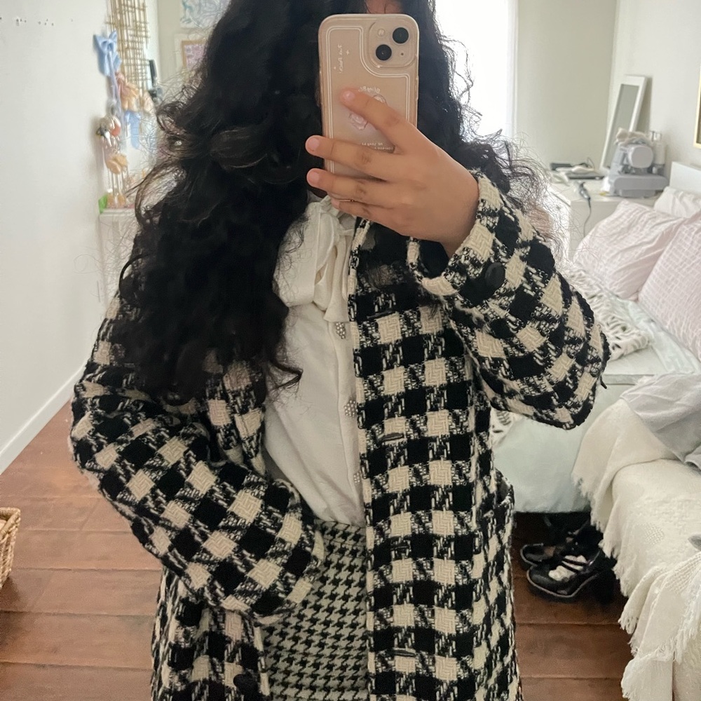 Jones New York Houndstooth print jacket coat size M